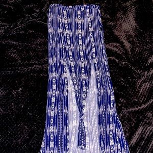 Forever 21 White & Blue Pattern Maxi Skirt with Splits